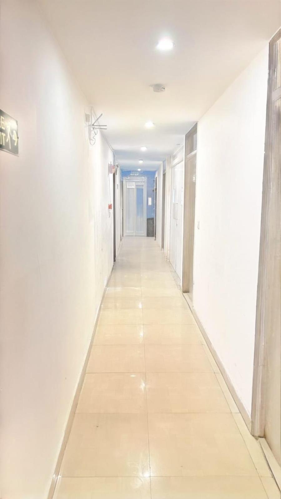 Hotel Platinum With Free Pickup-Delhi Airport New Delhi Buitenkant foto